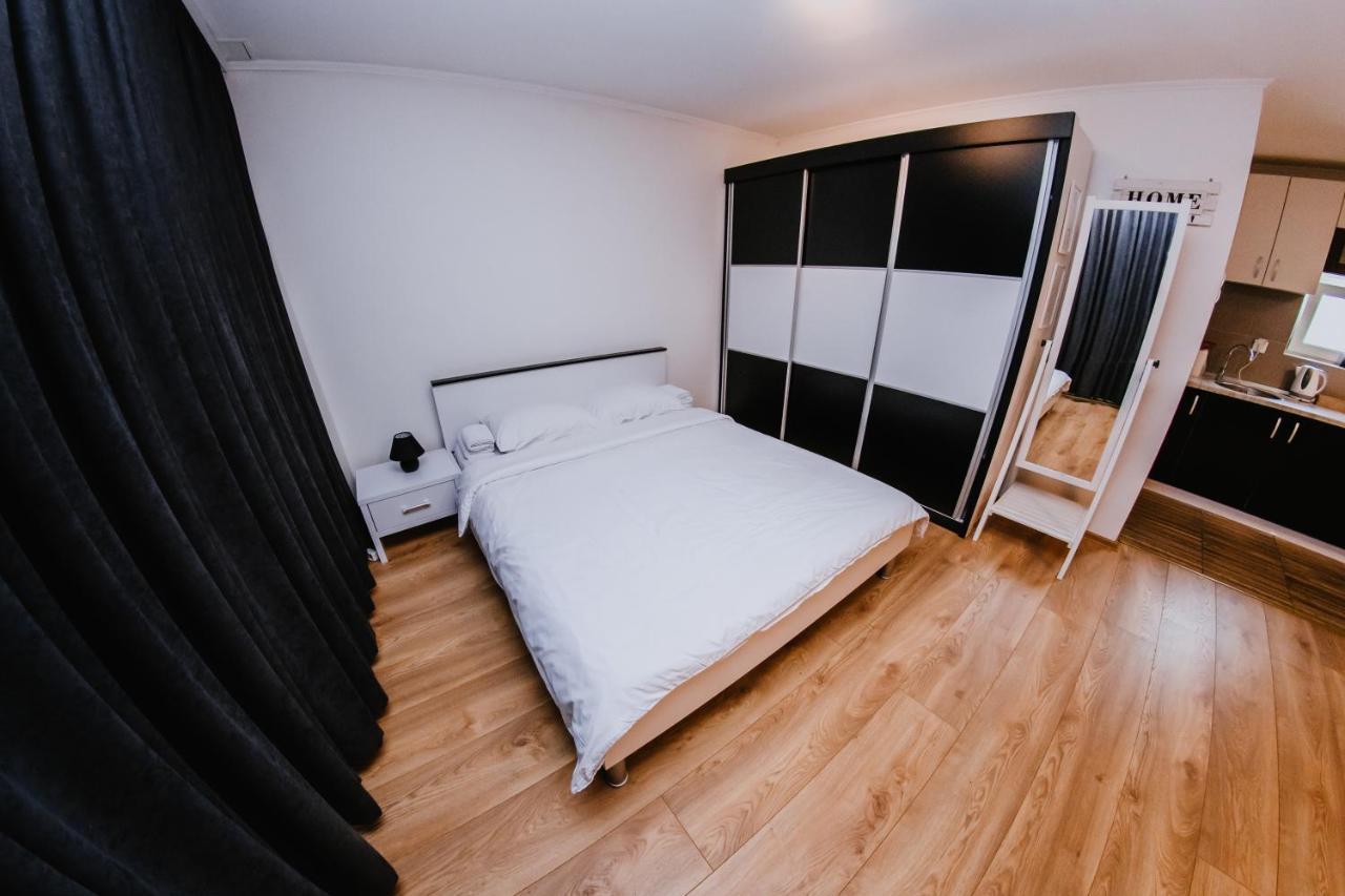 Studio Apartment Dzungla Doboj Buitenkant foto